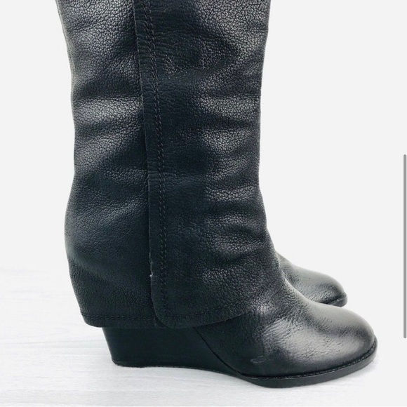 Vince Camuto Almay Womens Size 8 B Wedge Knee High Leather Boots Cuff Buttons - Picture 3 of 10